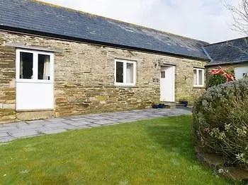 Degembris St Newlyn East