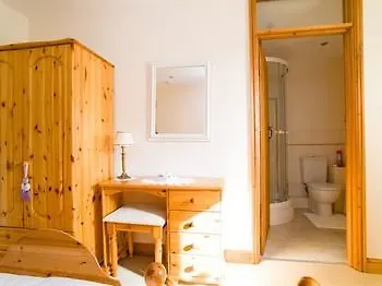 Degembris 4* St Newlyn East